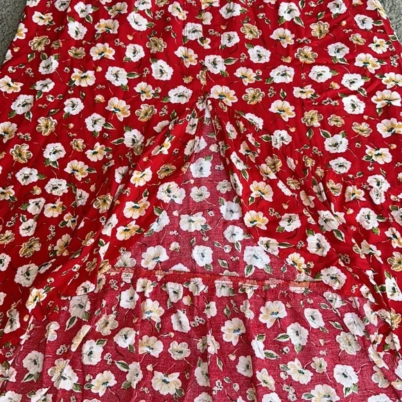 Indigo Rose Chic Red Floral Off-Shoulder Dress - Picture 5 of 7